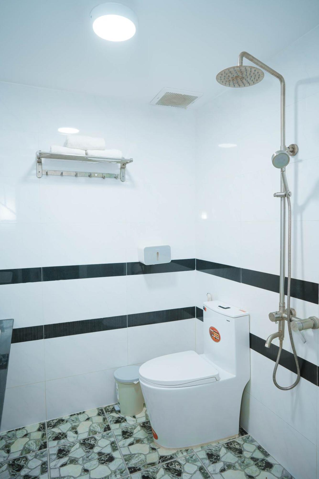 Tuan Ninh I Hotel Chi Khu Co Ong